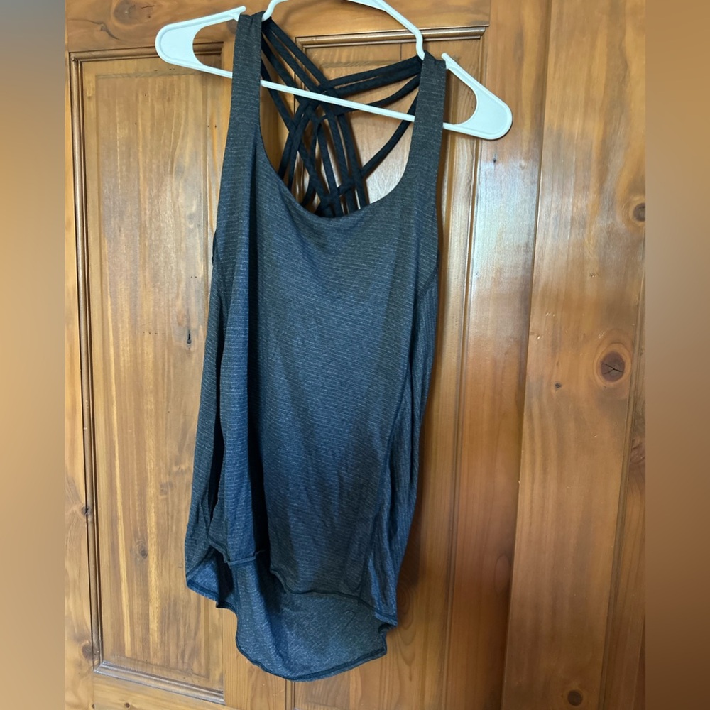 Lululemon tank top